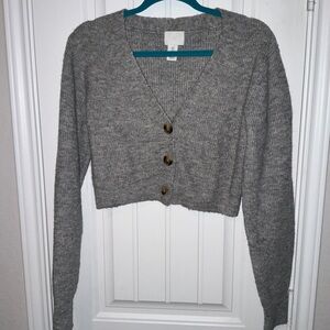 H&M Gray Ribbed V-Neck cropped Cardigan
